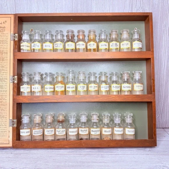 Vintage Wagner spice rack box w/ 32 glass spice jars apothecary rustic kitchen - Picture 3 of 16